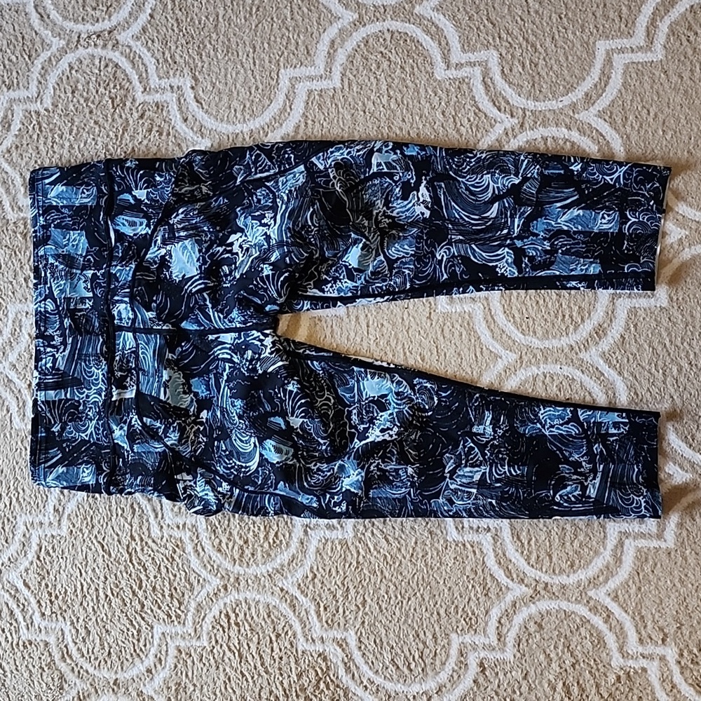 Lululemon Fast and Free Crop *Nulux 19" in Eternal Wave Starlight Black EUC - Picture 2 of 5